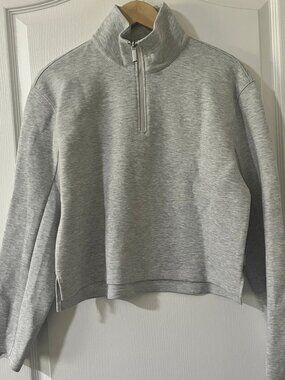 NWOT Calvin Klein Quarter Zip Mock Neck Cropped Sweatshirt Grey Heather Size S